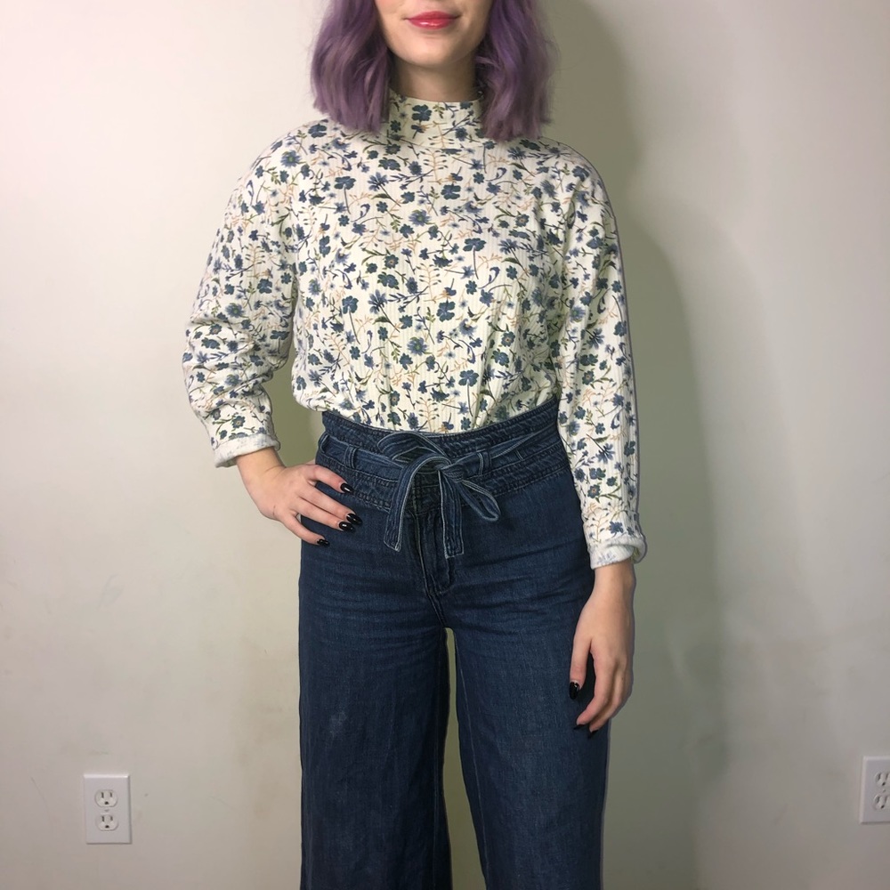 Floral Turtle Neck